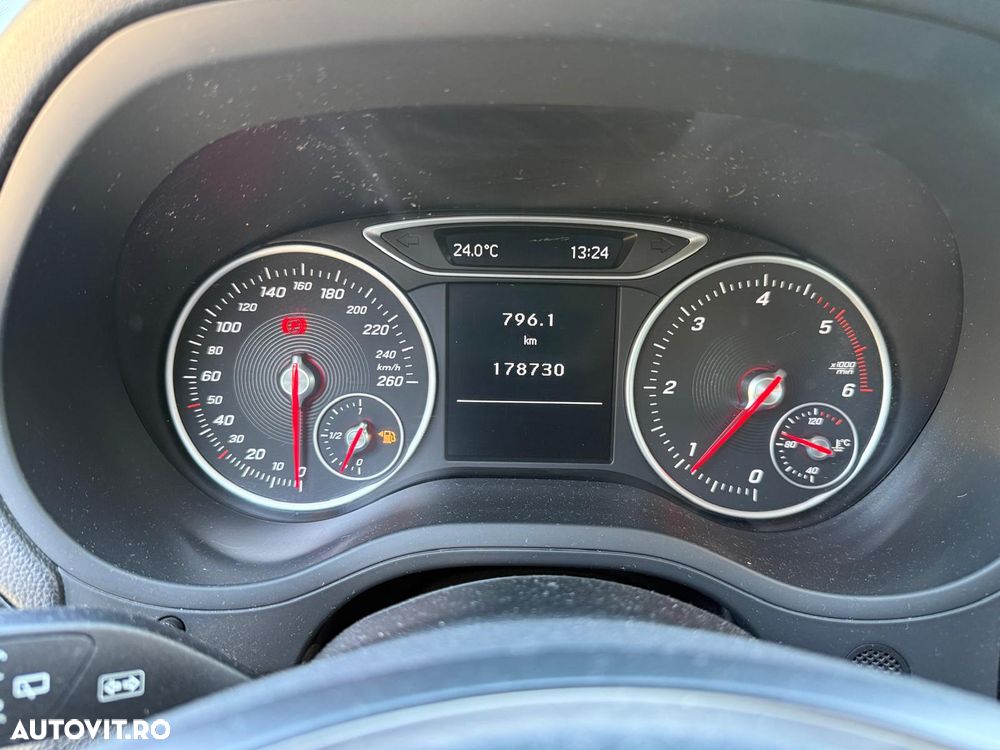 Mercedes-Benz B 160 - 16