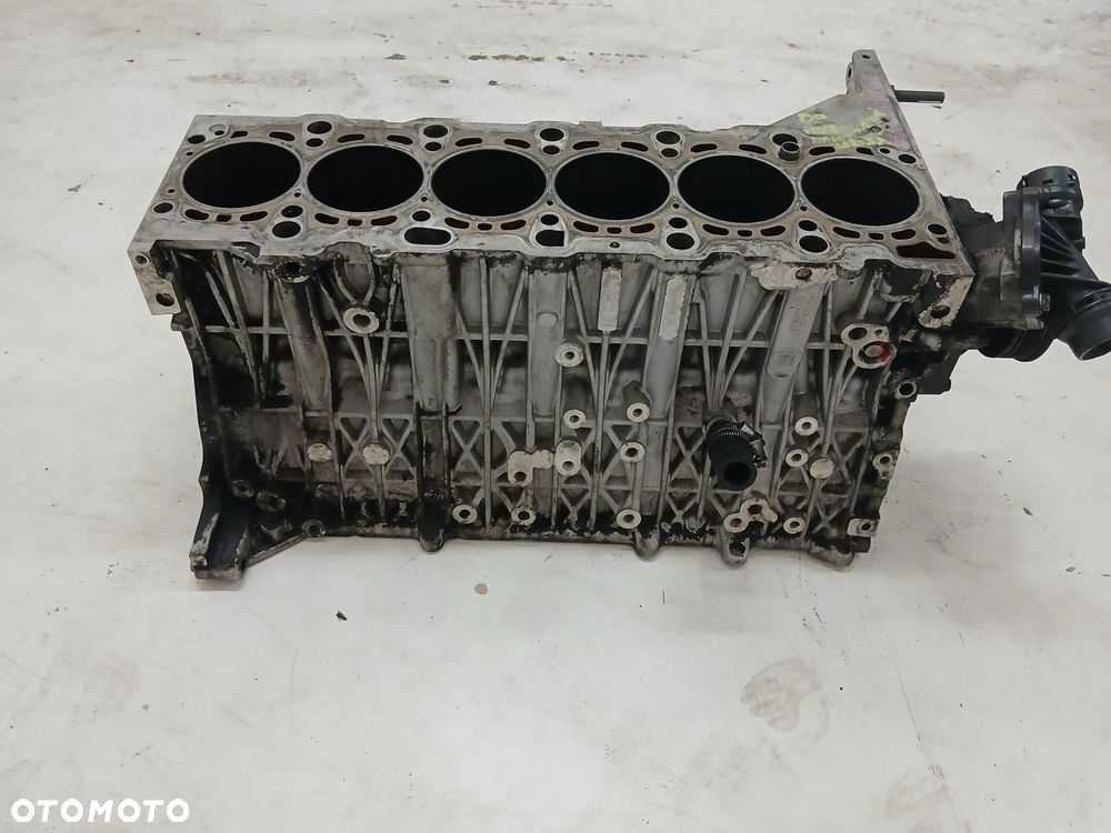 BLOK SILNIKA BMW E60 535 D LIFT 306D5  7792822 - 2