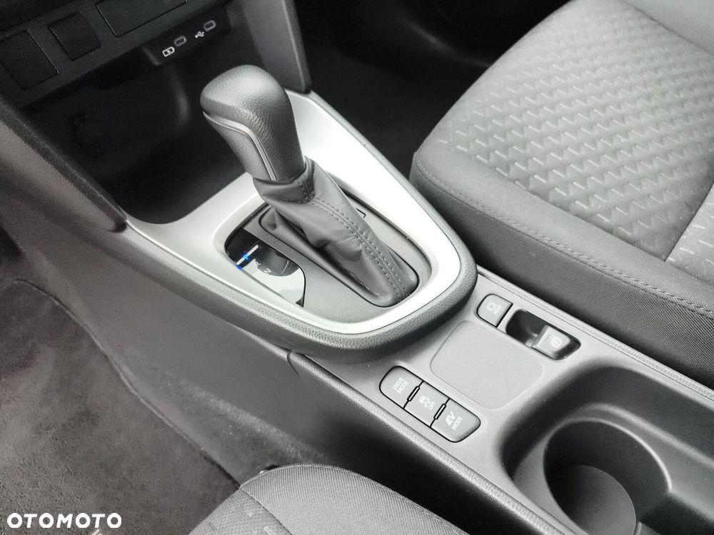 Toyota Yaris Cross - 21