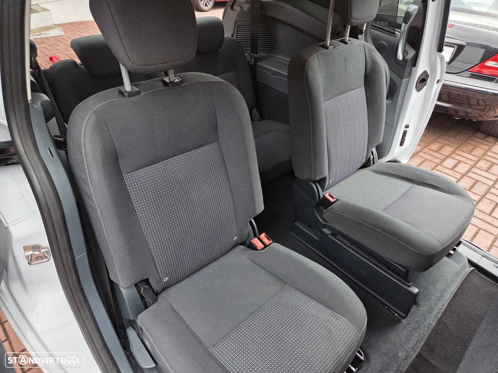 Ford Grand C-Max 1.0 EcoBoost S&S Ambiente - 25