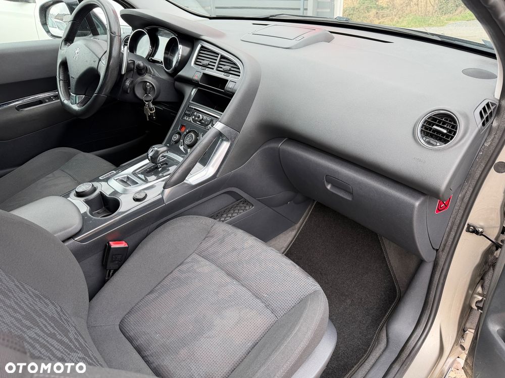 Peugeot 3008 HDi 160 Automatik Active - 22