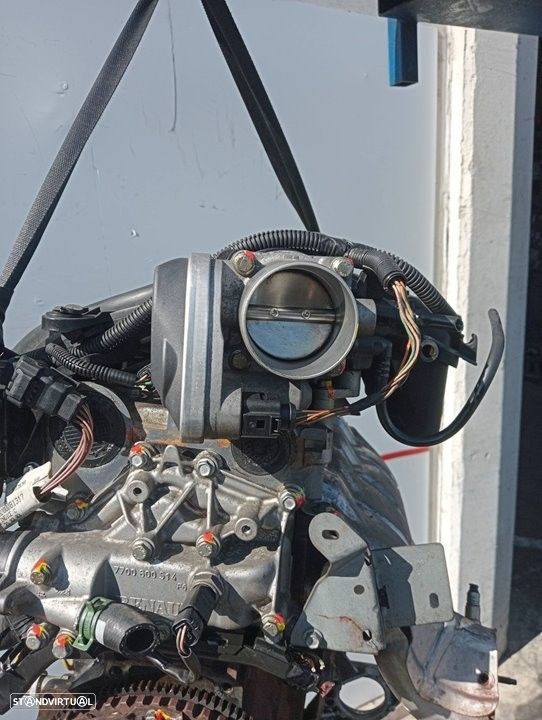 MOTOR COMPLETO RENAULT MEGANE II 2003 -K4MT760 - 8