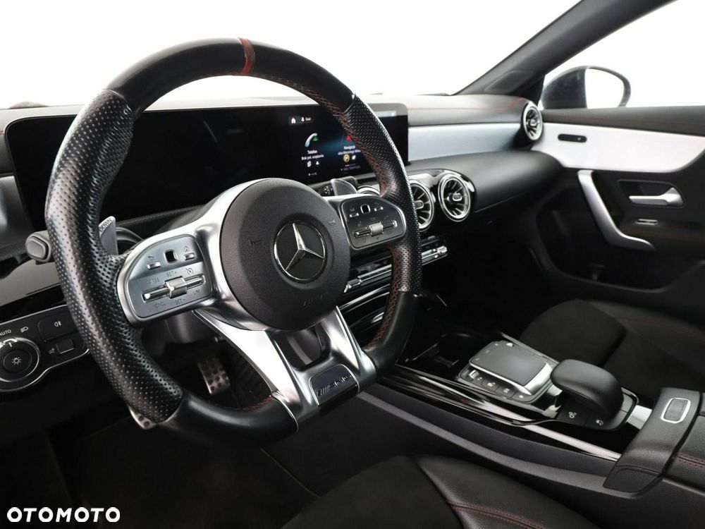 Mercedes-Benz CLA AMG 35 4-Matic 7G-DCT - 15
