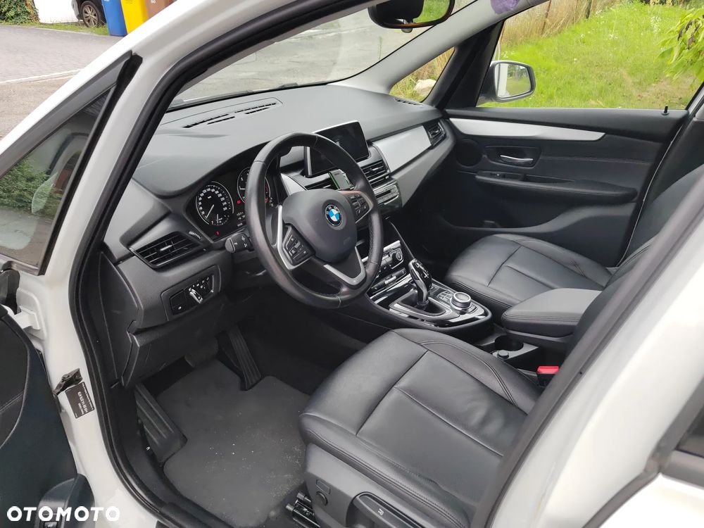 BMW Seria 2 218d GT - 17