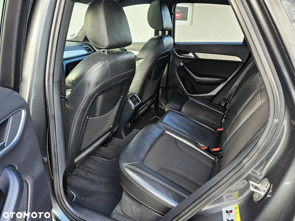 Audi Q3 2.0 TFSI Quattro - 11