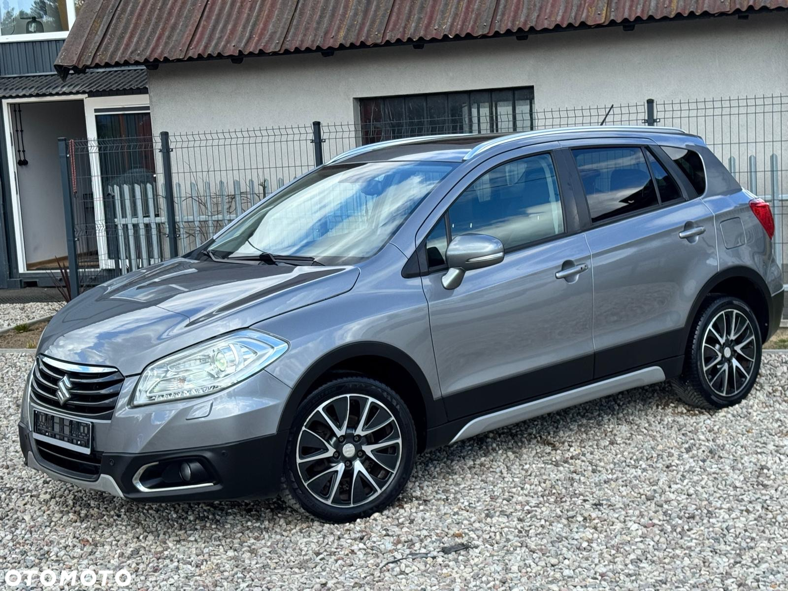 Suzuki SX4 S-Cross 1.6 DDiS Premium Plus - 10