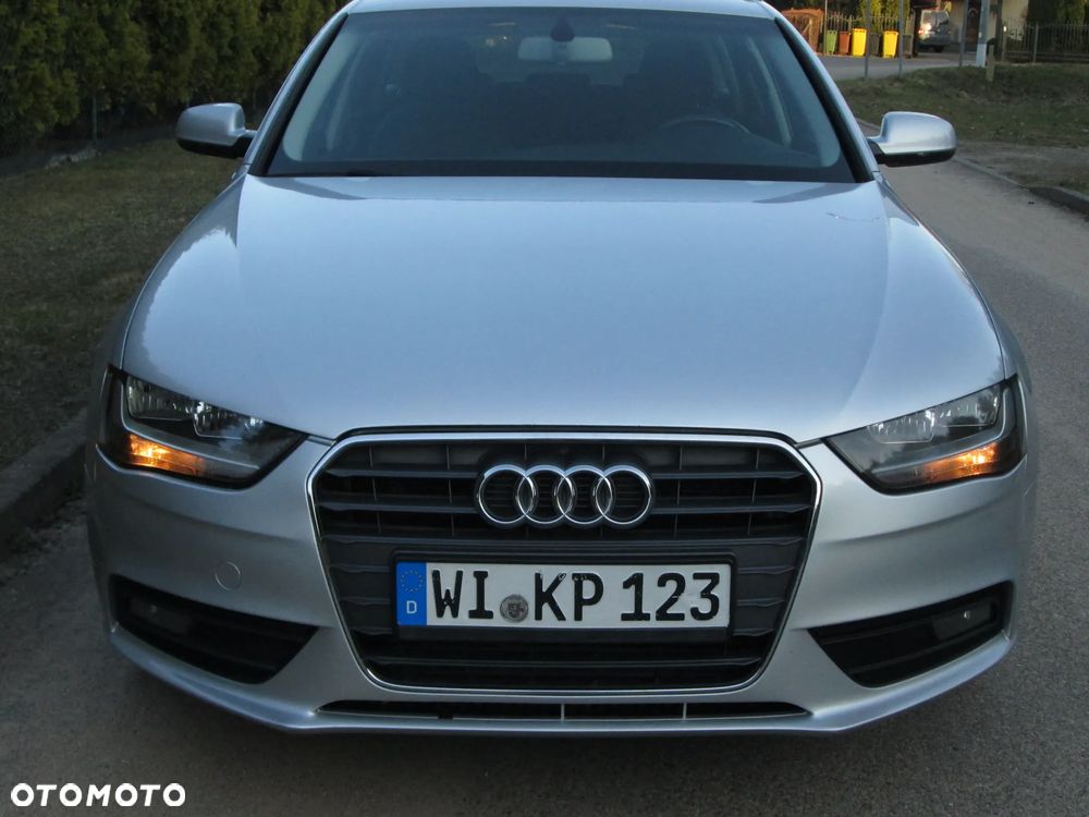 Audi A4 Avant 2.0 TDI DPF clean diesel Ambition - 11