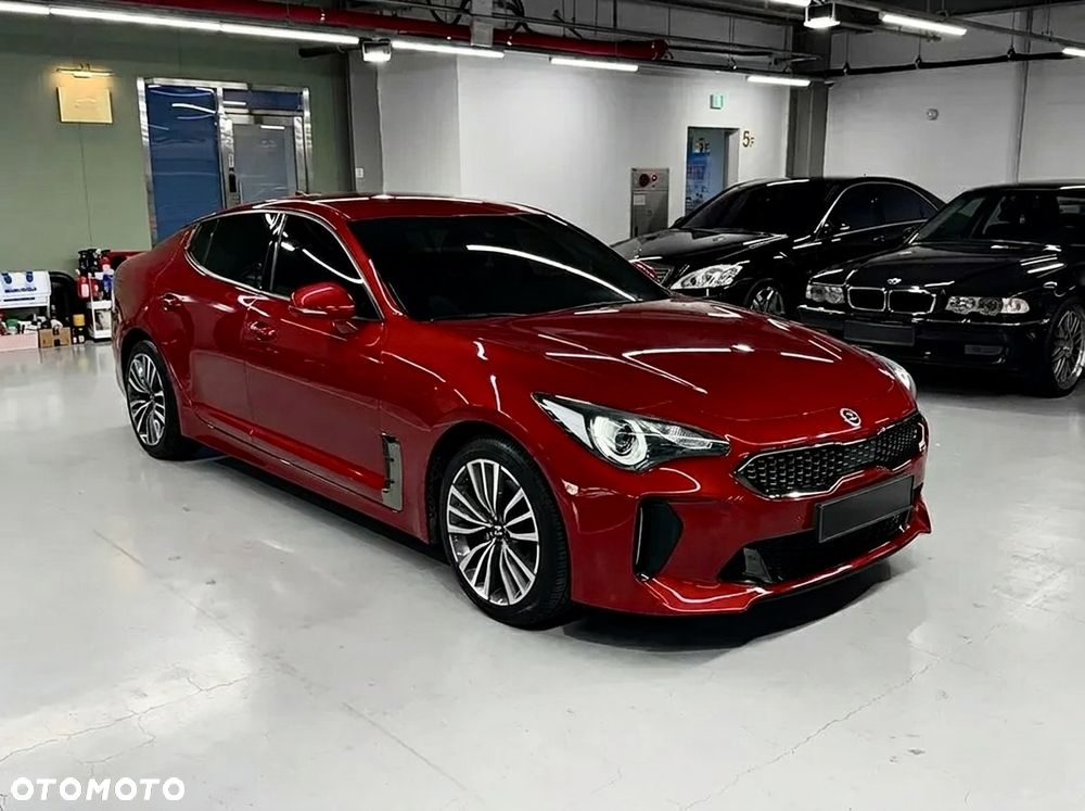 Kia Stinger - 3