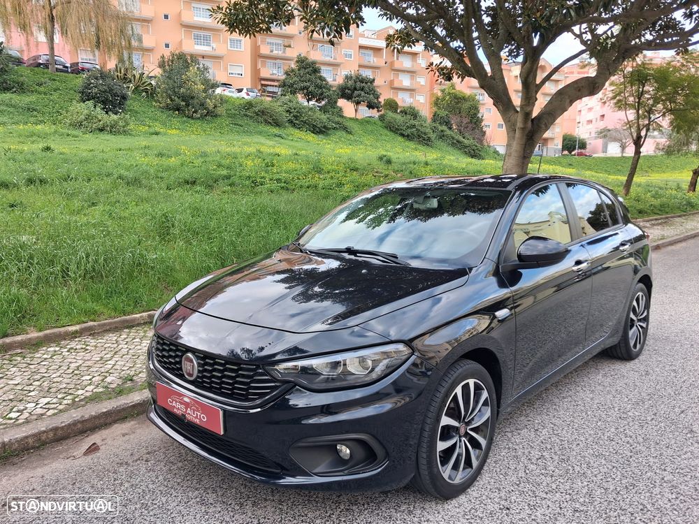 Fiat Tipo 1.3 M-Jet Lounge Tech - 2
