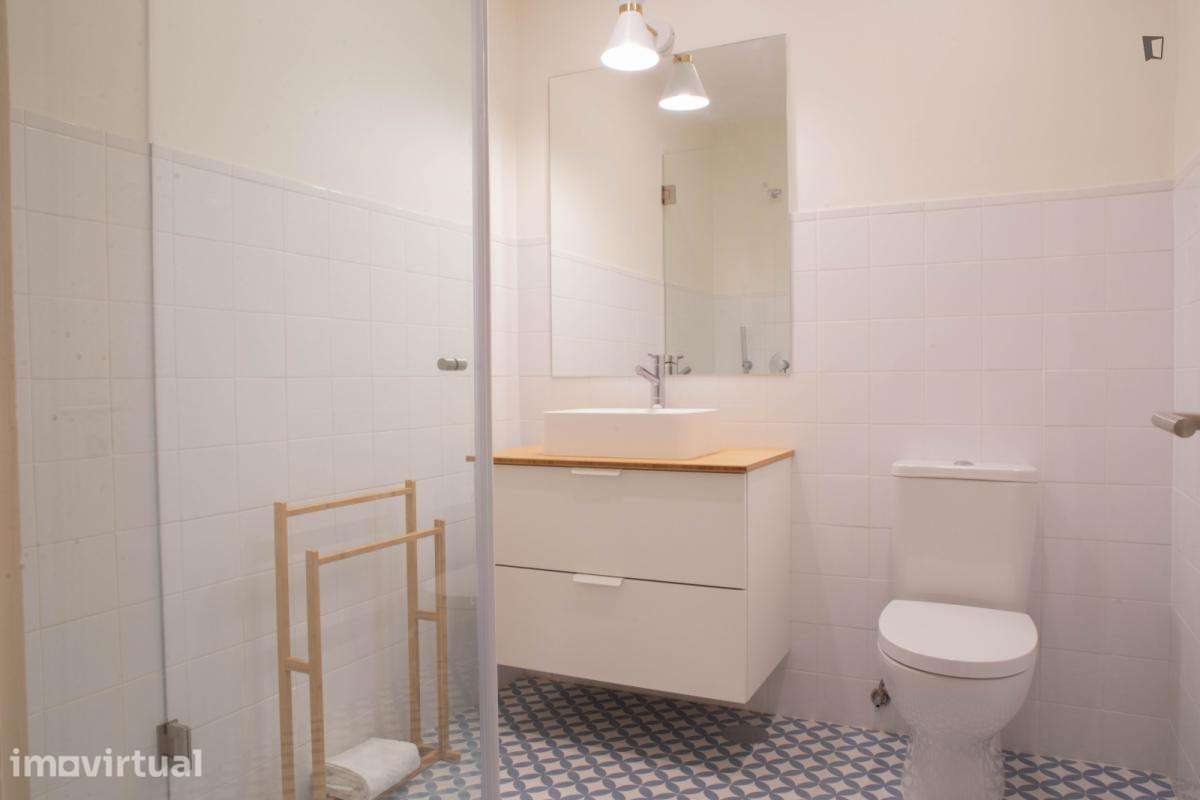 Quarto - localizado em Cedofeita Porto - Grande imagem: 2/28