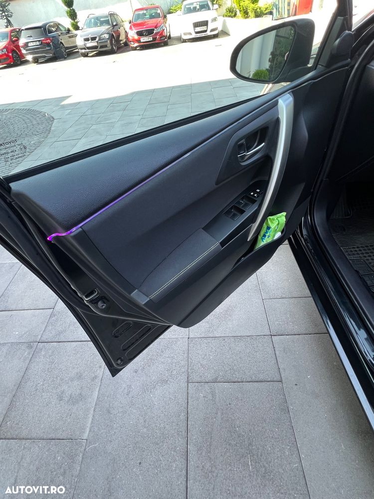 Toyota Auris 1.8 L VVT-i TS Hybrid Luna - 13