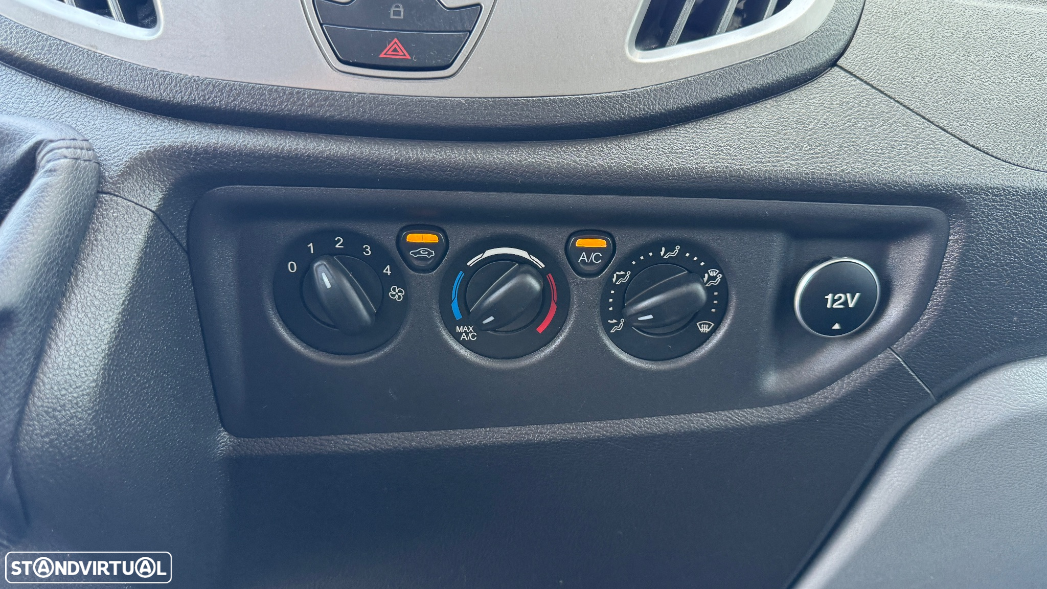 Ford Transit 330 L3 2.0 TDCi H2 Trend - 10