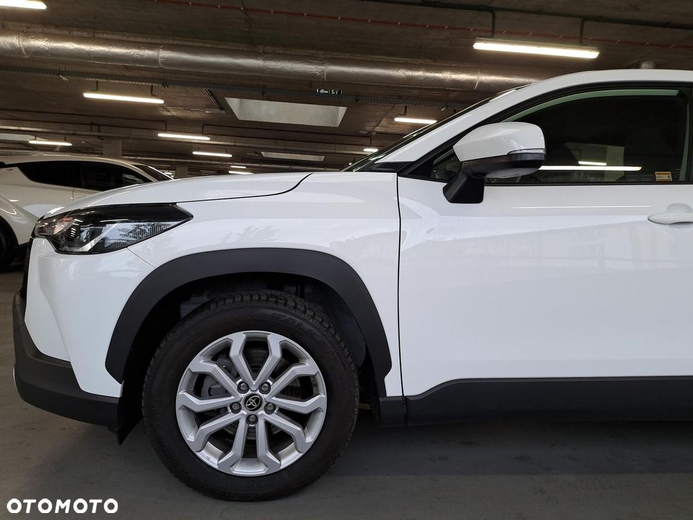 Toyota Corolla Cross - 34