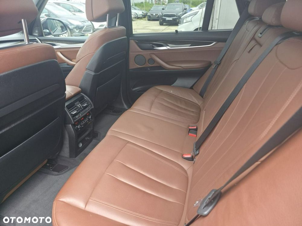 BMW X5 xDrive30d - 15
