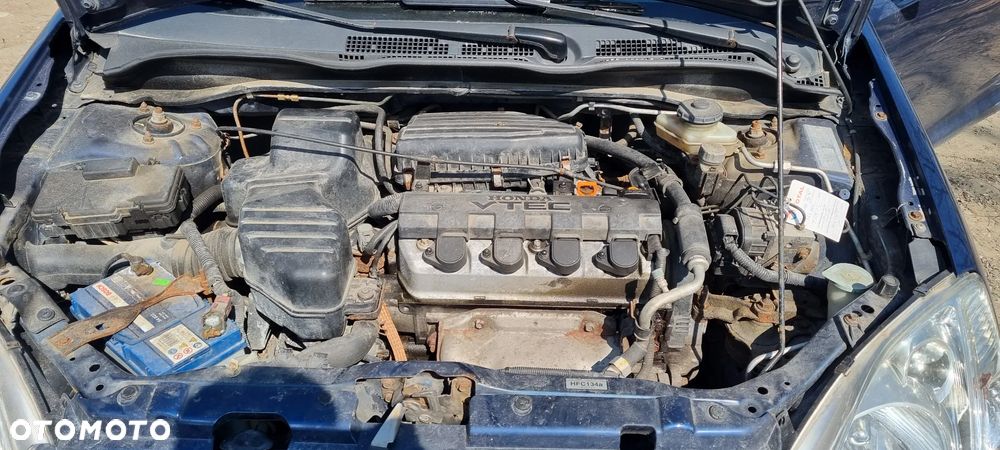 Honda Civic 1.6i ES - 13