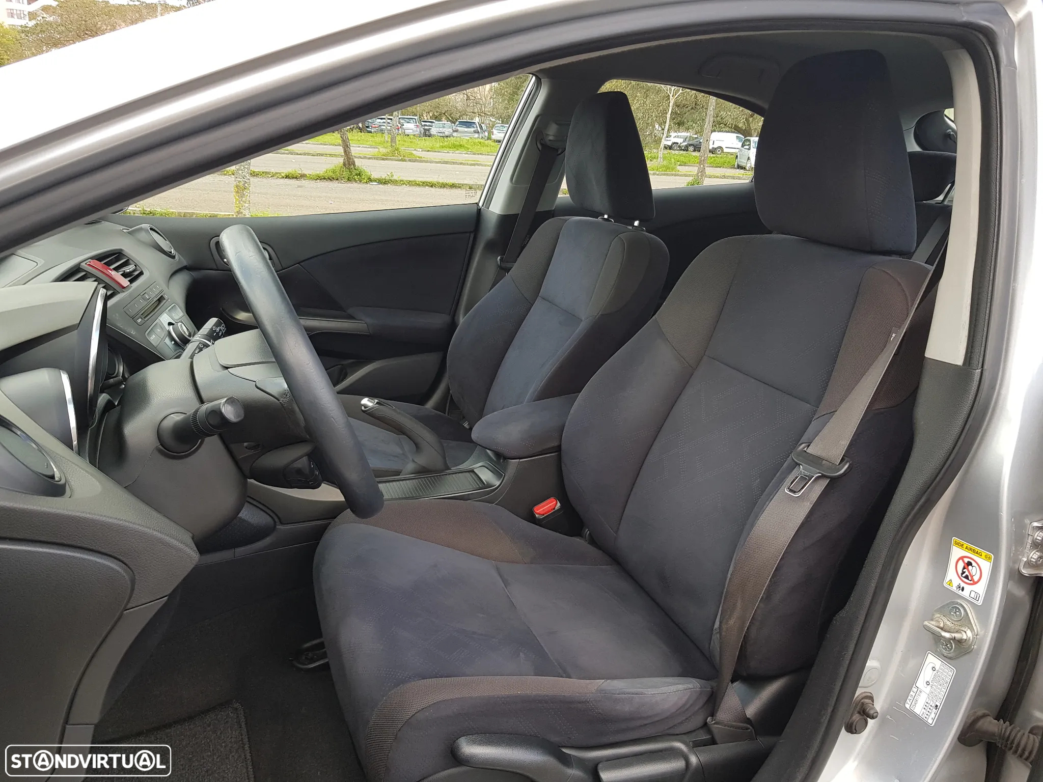 Honda Civic 1.6 i-DTEC Executive - 28
