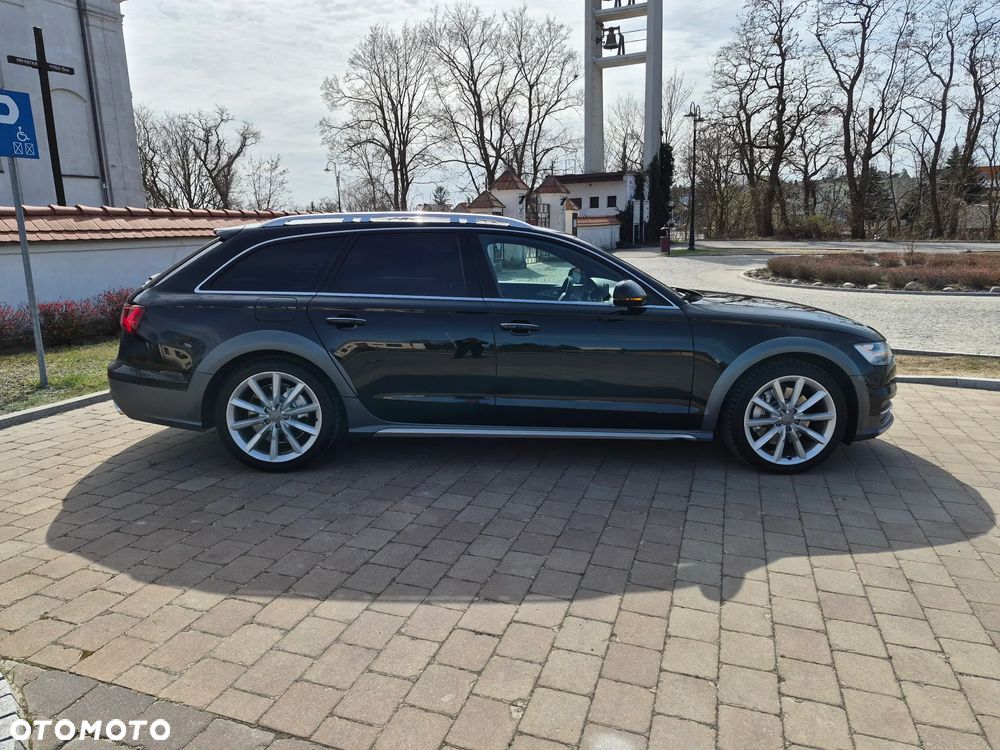 Audi A6 Allroad - 11