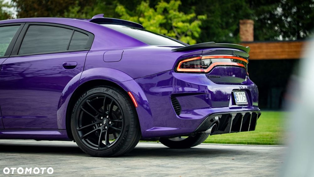 Dodge Charger 6.4 Scat Pack Widebody - 23