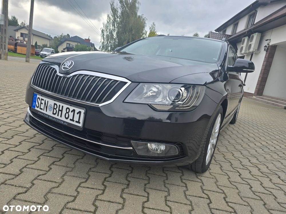 Skoda Superb 2.0 TDI DSG Elegance - 14