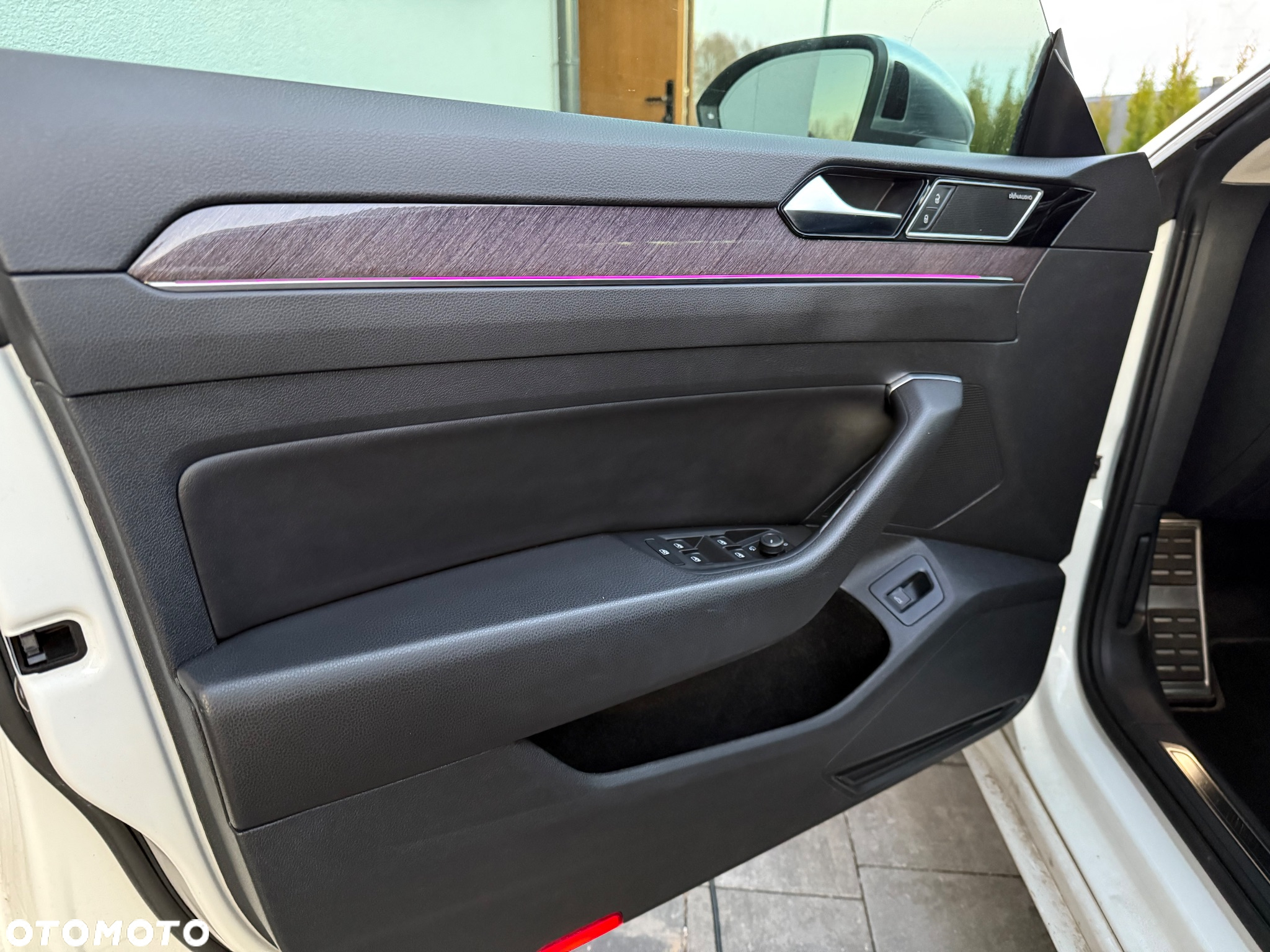 Volkswagen Arteon 2.0 TDI SCR 4Motion DSG Elegance - 11
