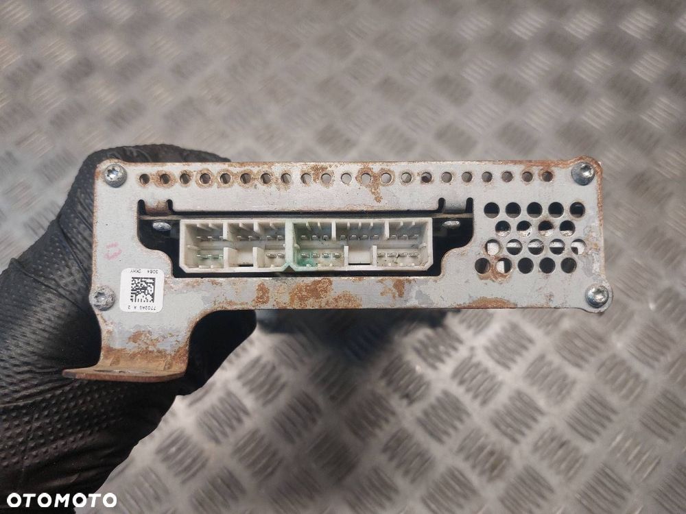 WZMACNIACZ AUDIO CHRYSLER  PACIFICA I 05082009AF - 4