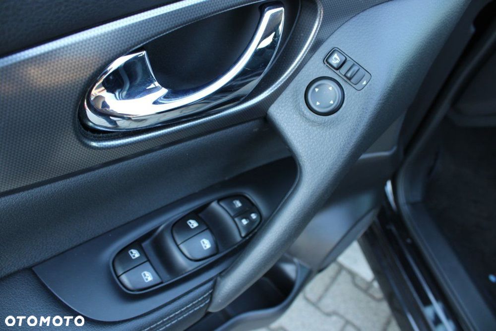 Nissan Qashqai - 15