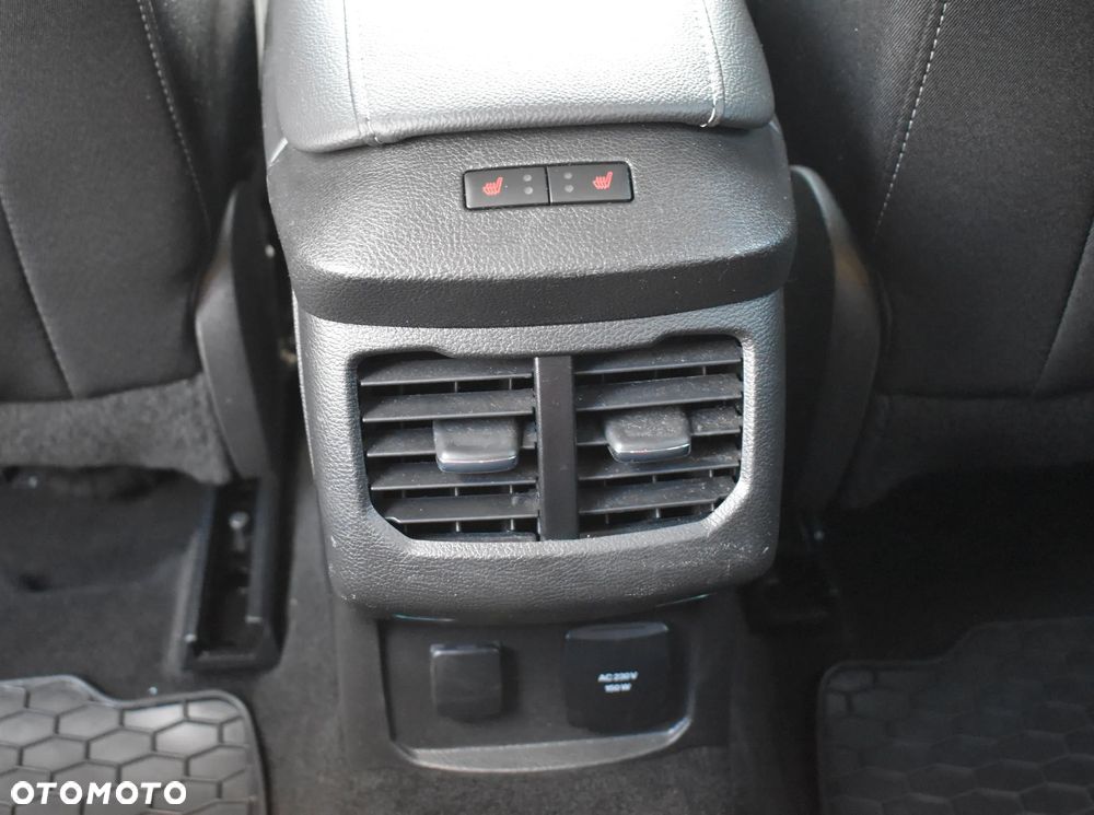 Ford Mondeo 2.0 EcoBlue Titanium - 13