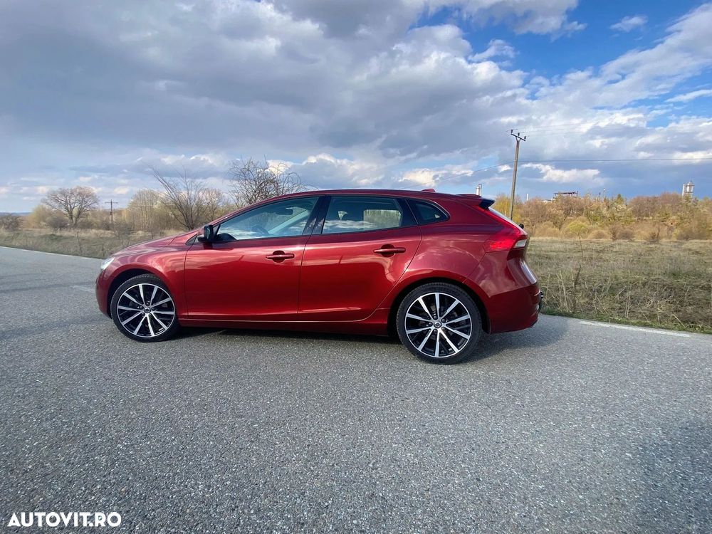 Volvo V40 D3 - 8
