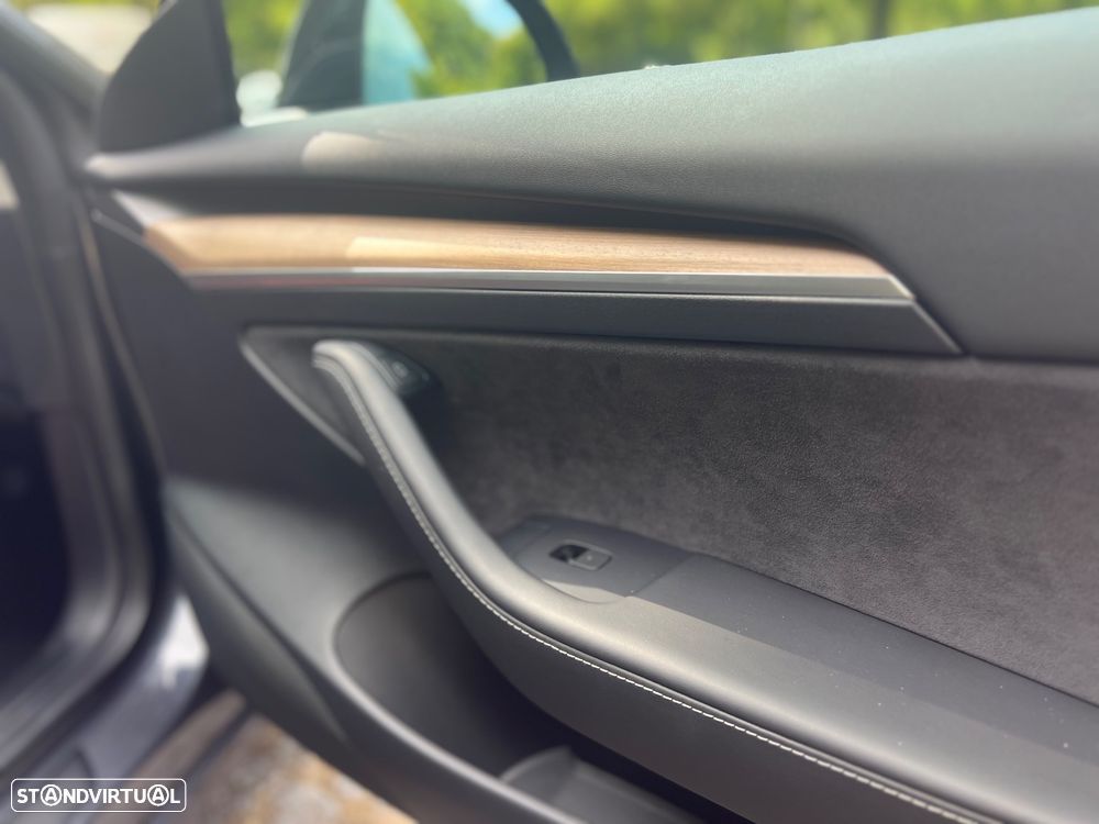 Tesla Model 3 Tração Traseira - 13
