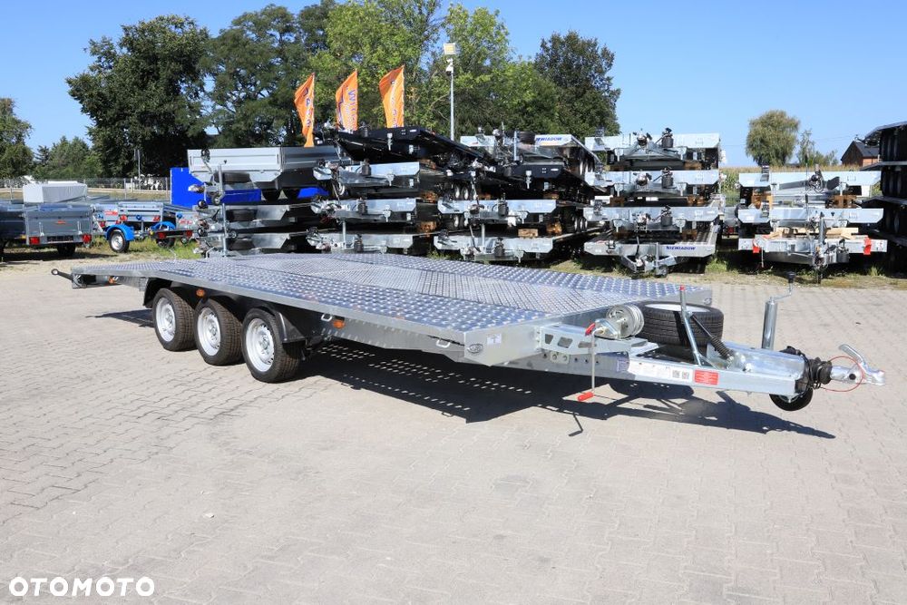 Niewiadów Jupiter 5.5 x2.4+ alu ryfel 3 osie DMC 3500 kg FULL LED - 2