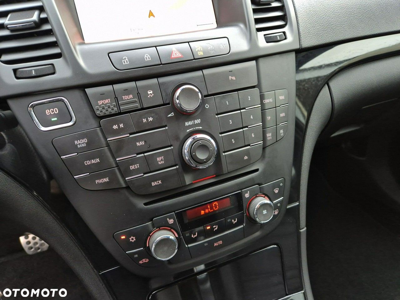 Opel Insignia - 16