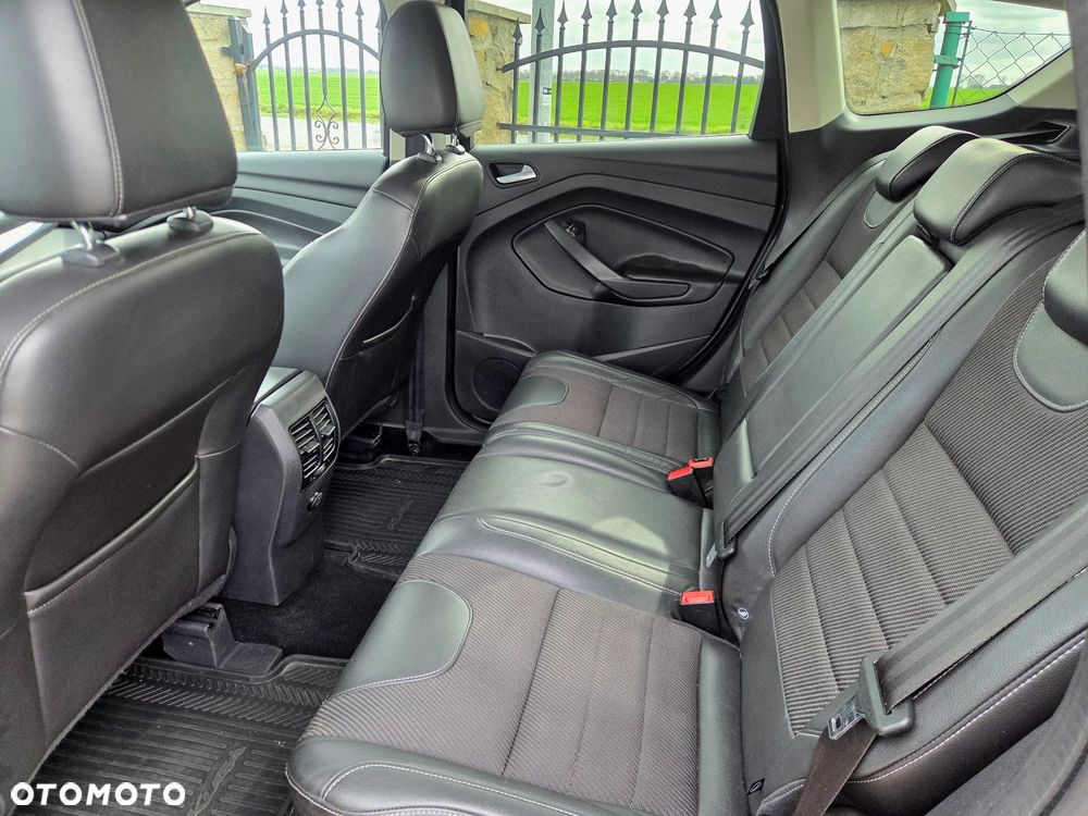 Ford Kuga 2.0 TDCi Titanium - 9