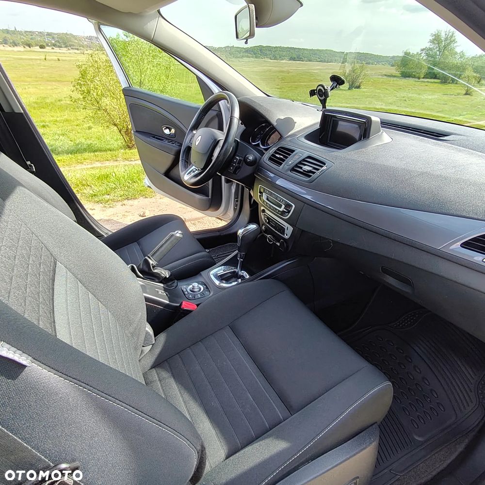 Renault Megane 1.5 dCi Limited EDC - 13