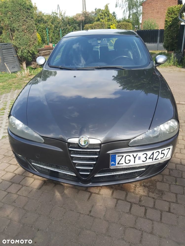 Alfa Romeo 147 1.9 JTD 16V Progress - 3