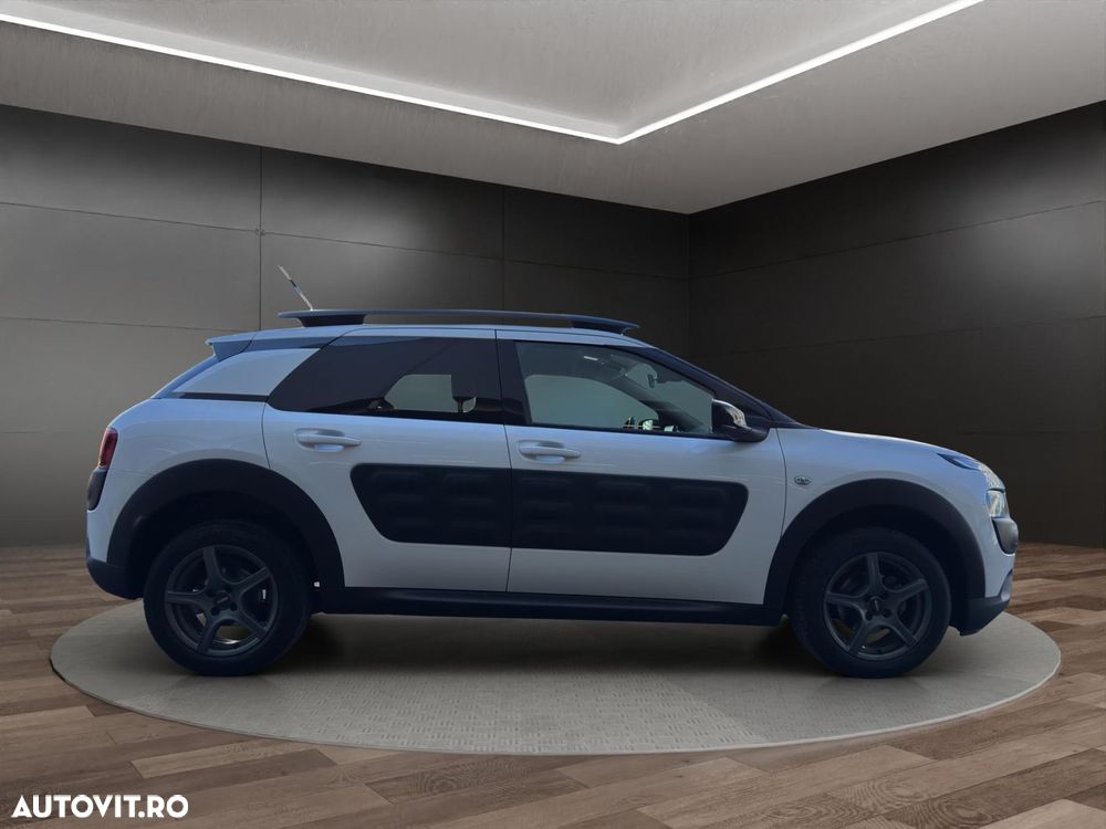 Citroën C4 Cactus 1.2 PureTech S&S EAT6 Shine - 18