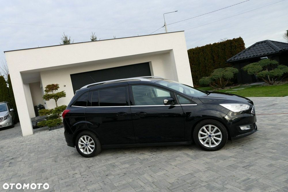 Ford Grand C-MAX 1.0 EcoBoost Start-Stopp-System Titanium - 19