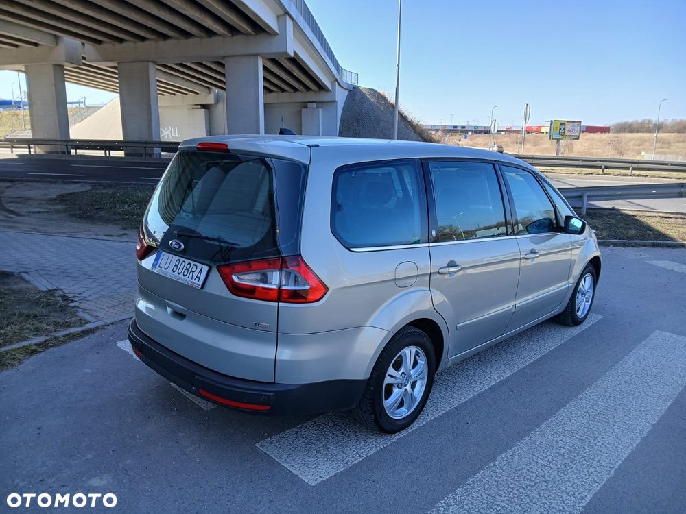 Ford Galaxy 2.0 TDCi Ghia - 3
