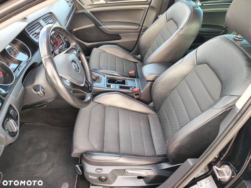 Volkswagen Golf 1.4 TSI BMT Highline DSG - 23
