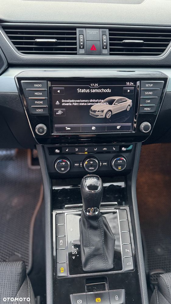 Skoda Superb 2.0 TSI Ambition DSG - 7