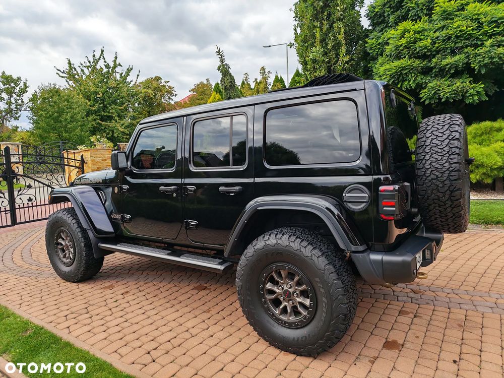 Jeep Wrangler - 10