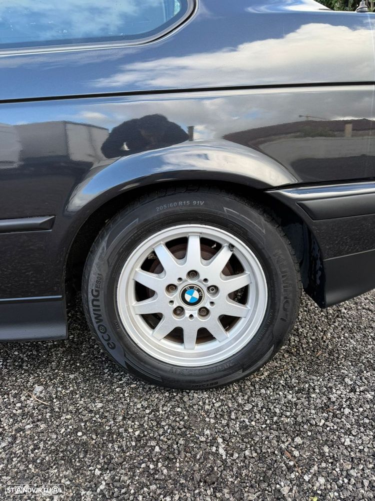 BMW 316 i Compact - 13