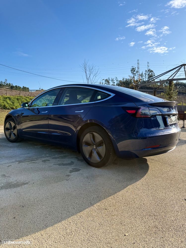 Tesla Model 3 Standard Range Plus RWD - 4