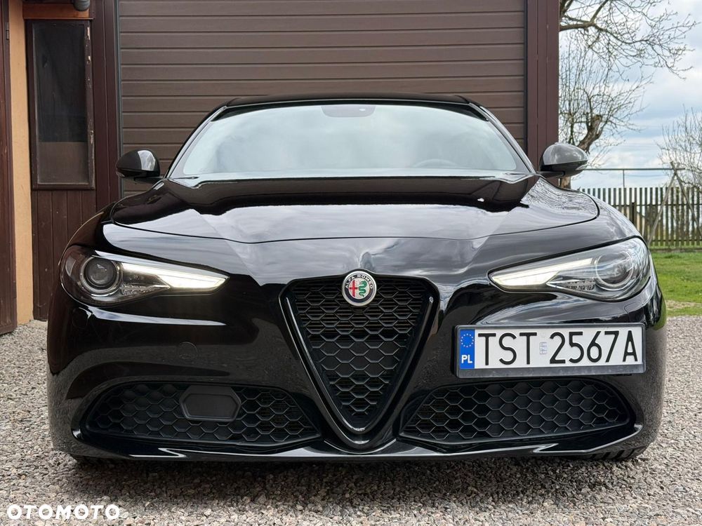 Alfa Romeo Giulia 2.0 Turbo Veloce - 9