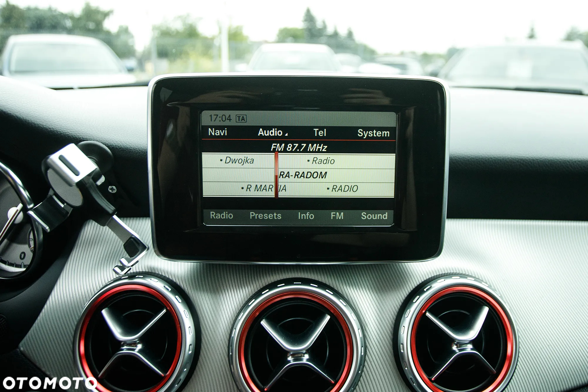 Mercedes-Benz GLA 220 CDI 4Matic 7G-DCT - 23