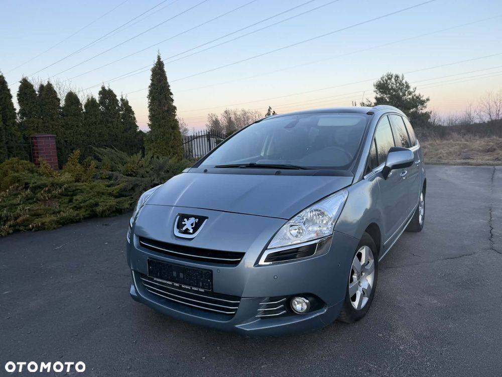 Peugeot 5008 1.6 HDi Premium - 1