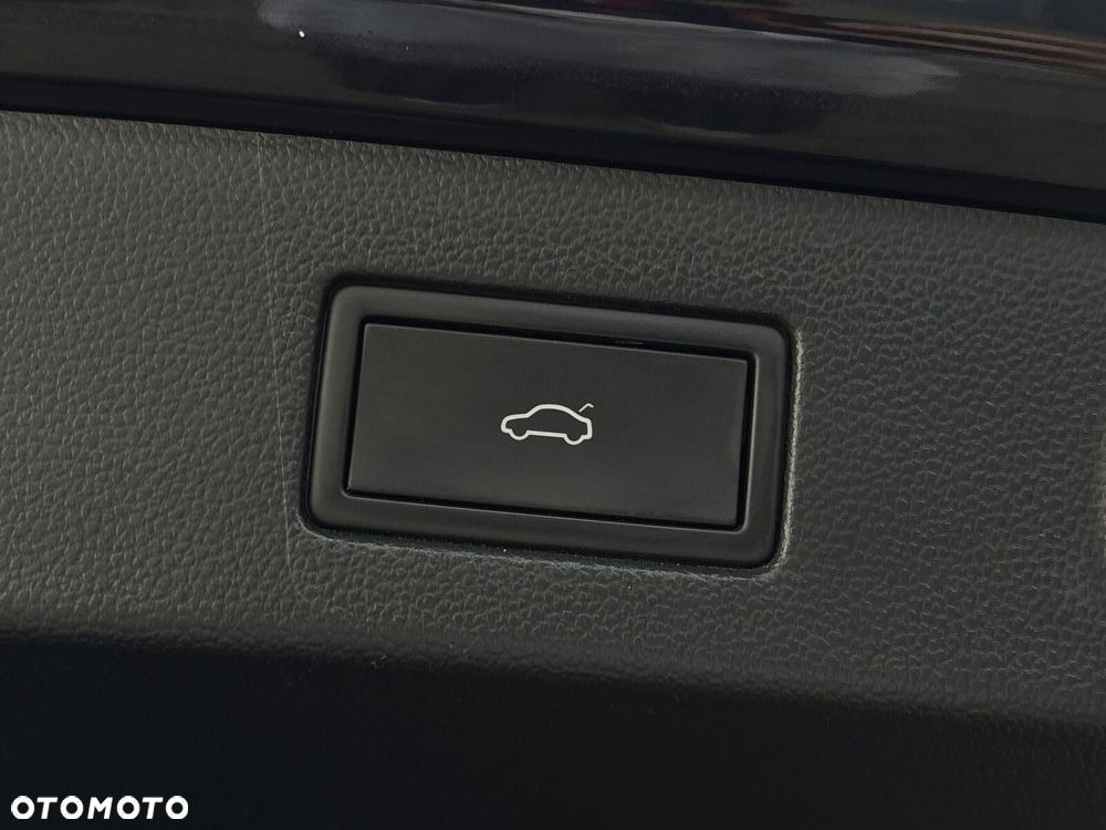 Volkswagen Arteon 2.0 TDI Elegance DSG - 34