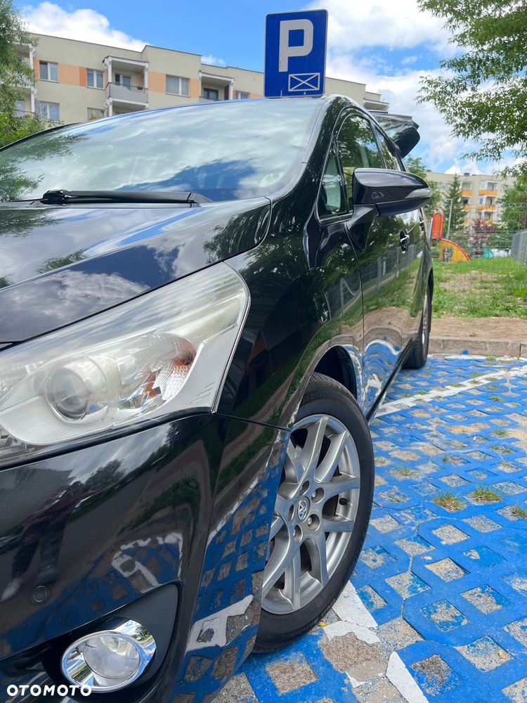 Toyota Verso 2.0 D-4D Active - 2