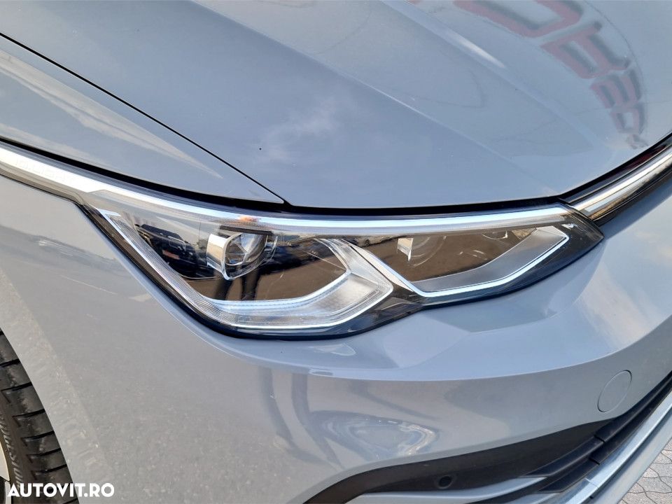 Volkswagen Golf 1.5 eTSI ACT DSG MHEV Style - 10