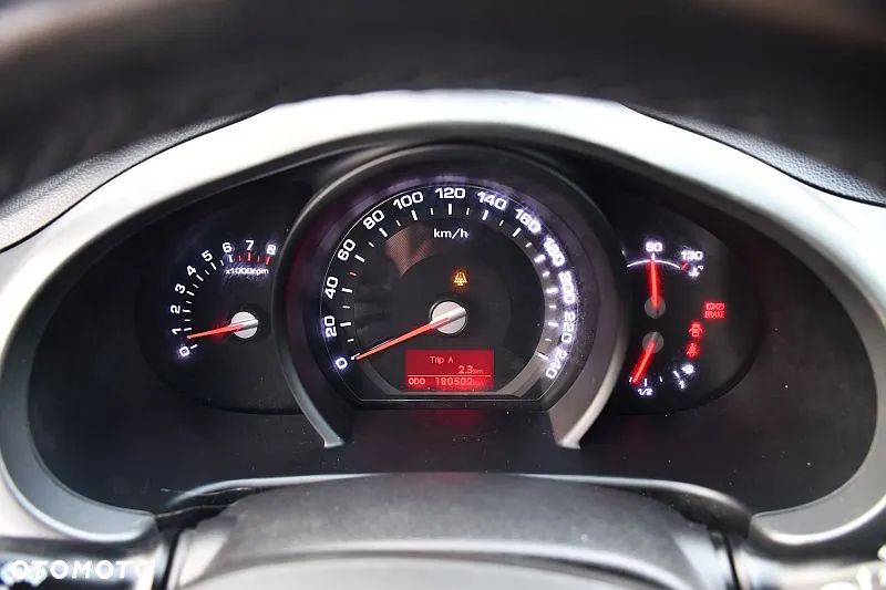 Kia Sportage 2.0 XL 2WD - 19