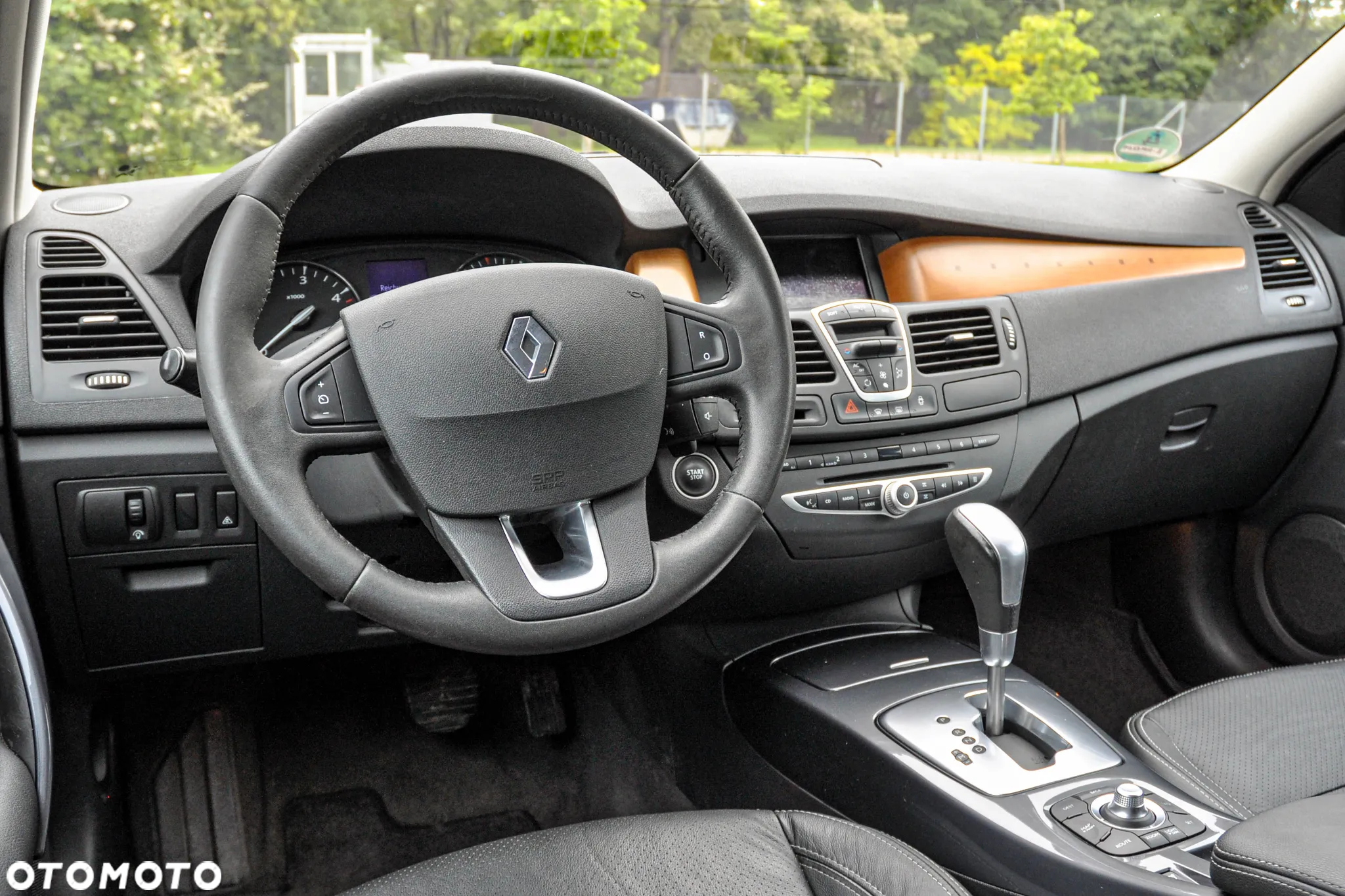Renault Laguna 2.0 DCi Initiale - 9